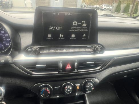 Used 2021 Kia Forte LXS image 20