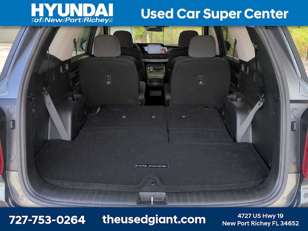 Used 2021 Hyundai Palisade SEL FWD image 12