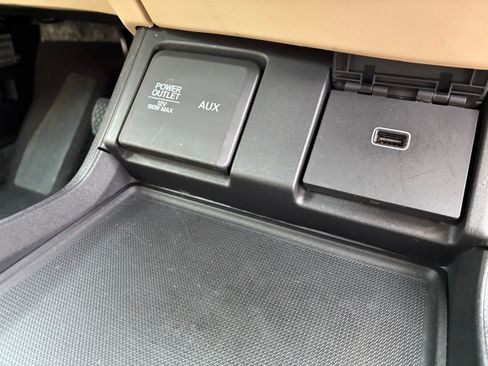 Used 2019 Acura RDX image 12