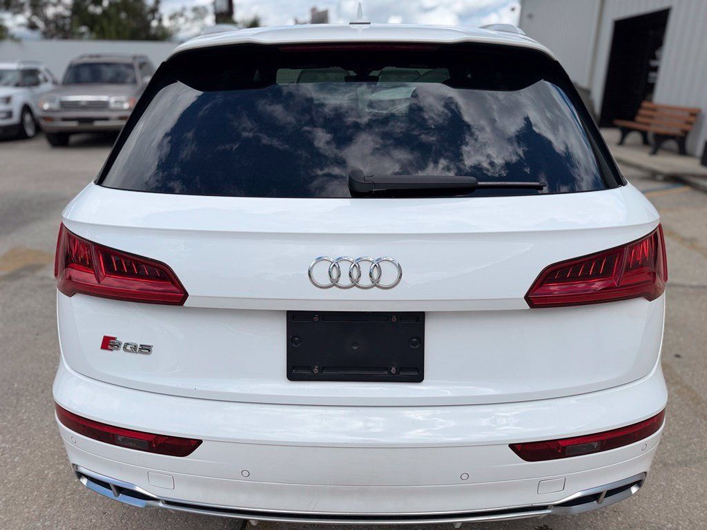 Used 2018 Audi SQ5 Prestige w/ Prestige Package AWD/4WD image 5