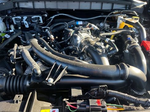 New 2025 Ford Bronco Badlands image 29