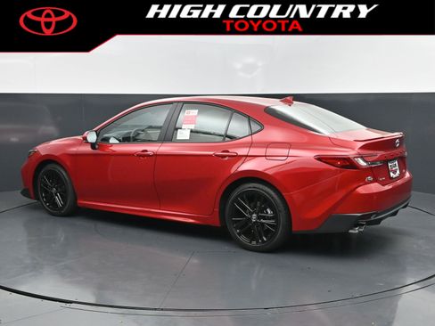 New 2026 Toyota Camry SE FWD image 3