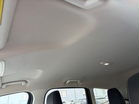 Used 2019 Ford Escape SE AWD/4WD image 25