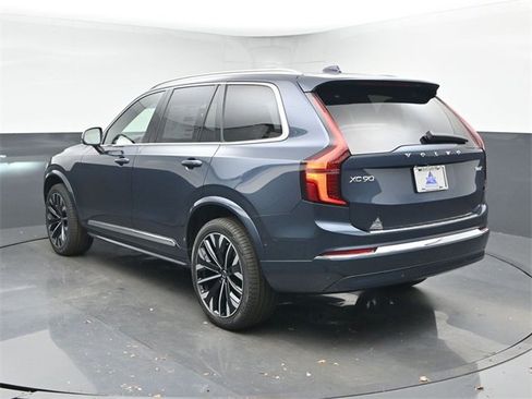 New 2026 Volvo XC90 B6 Plus w/ Protection Package Premier image 6