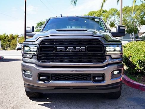 Certified 2023 RAM 2500 Limited AWD/4WD image 5