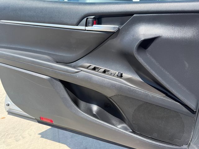 Used 2024 Toyota Camry SE FWD image 22
