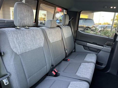 Used 2022 Ford F150 XLT w/ Equipment Group 302A High image 11