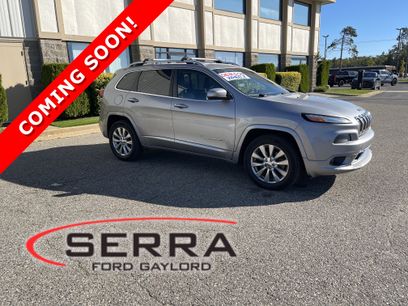 Used 2017 Jeep Cherokee Overland w/ Trailer Tow Prep Group