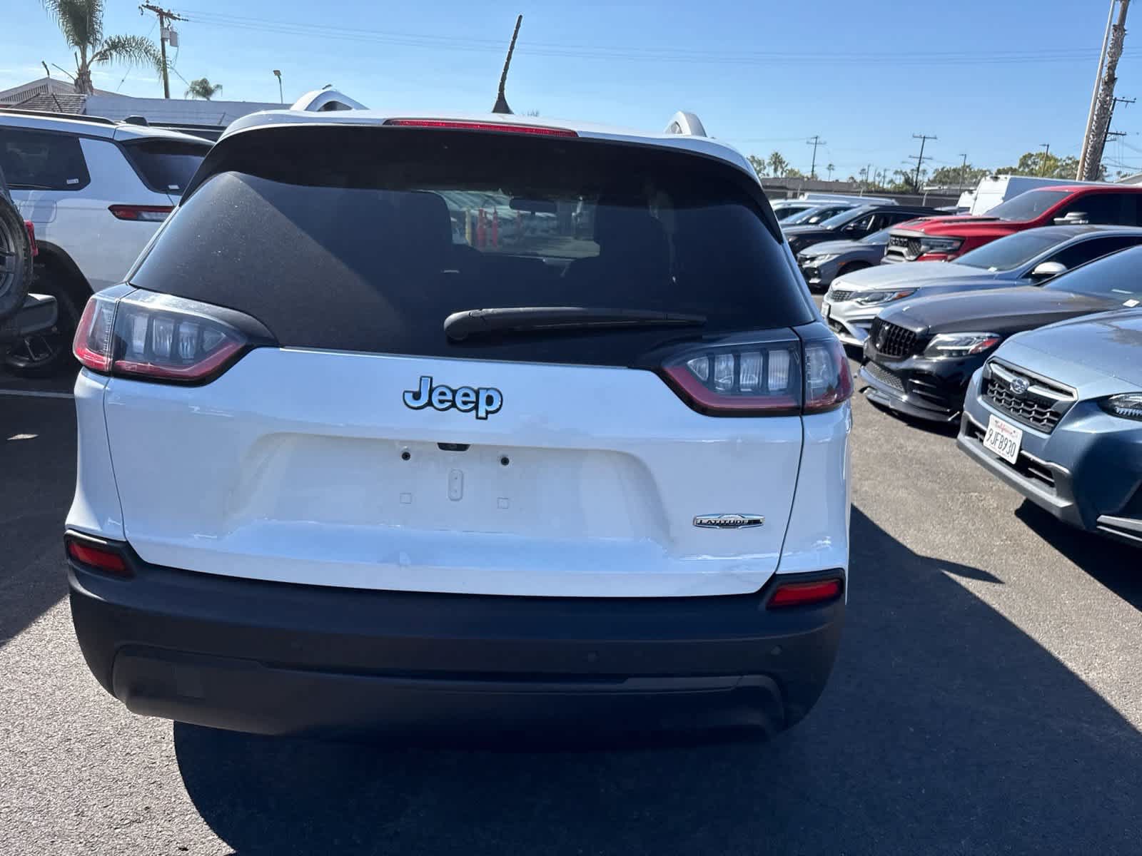 Used 2019 Jeep Cherokee Latitude Plus FWD image 15