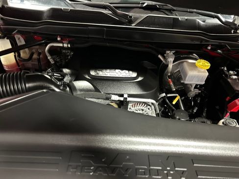 Used 2024 RAM 2500 Big Horn w/ Safety Group image 25