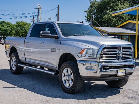 Used 2015 RAM 2500 Lone Star AWD/4WD image 3