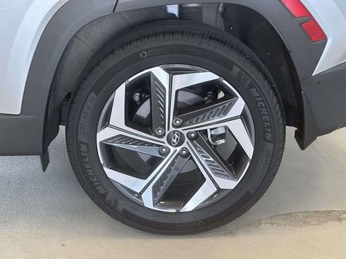 Used 2024 Hyundai Tucson Limited AWD/4WD image 8