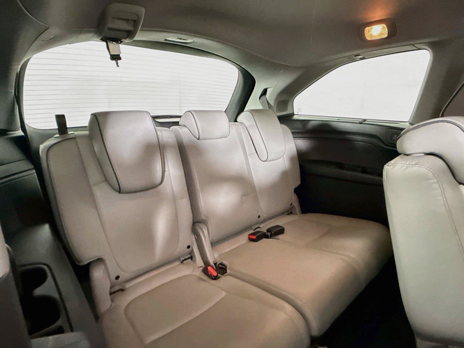 Used 2024 Honda Odyssey Elite image 39