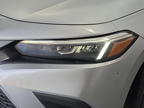 Certified 2023 Honda Civic LX image 27