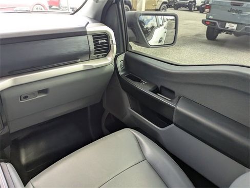 Used 2021 Ford F150 XL w/ Trailer Tow Package image 16