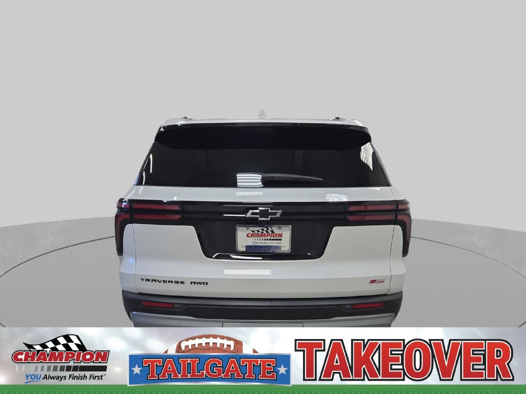 Used 2025 Chevrolet Traverse Z71 w/ Enhanced Driving Package AWD/4WD image 5