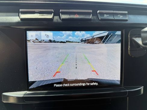 Used 2023 Ford F250 XLT w/ FX4 Off-Road Package AWD/4WD image 28