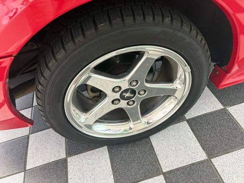 Used 2004 Ford Mustang GT RWD image 21