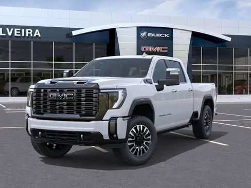 New 2025 GMC Sierra 3500 Denali Ultimate image 6