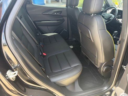 Used 2025 Chevrolet TrailBlazer ACTIV w/ Convenience Package FWD image 15