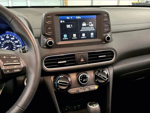 Used 2019 Hyundai Kona SEL image 5