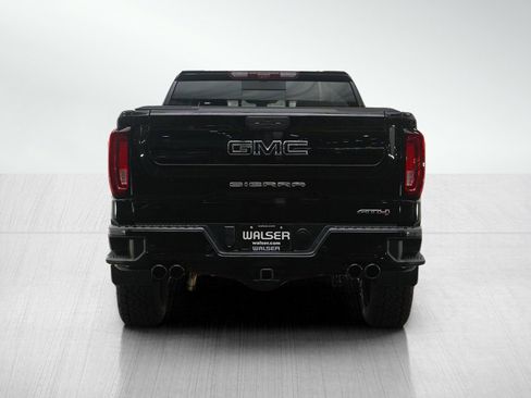 Used 2022 GMC Sierra 1500 AT4 w/ AT4 Premium Package AWD/4WD image 4