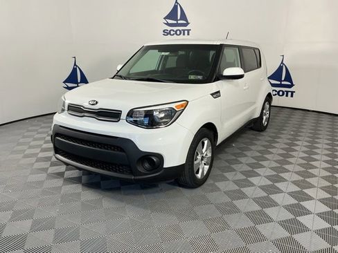 Used 2018 Kia Soul FWD image 3