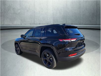 New 2025 Jeep Grand Cherokee Altitude