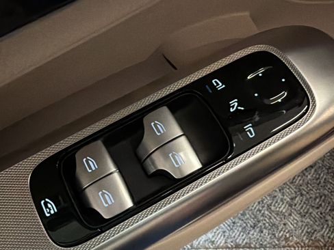 Certified 2026 Mercedes-Benz GLC 300 image 14