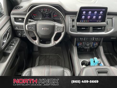 Used 2021 Chevrolet Suburban RST w/ Luxury Package AWD/4WD image 11