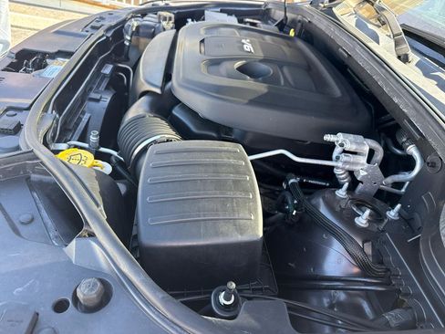 Used 2019 Dodge Durango SXT image 47