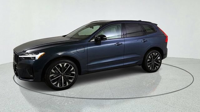 Used 2027 Volvo XC60 T8 Ultra AWD/4WD image 3