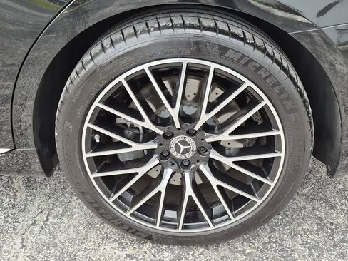 Used 2023 Mercedes-Benz S 580 4MATIC Sedan w/ Warmth & Comfort Package image 10