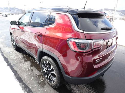 Used 2022 Jeep Compass Limited image 5