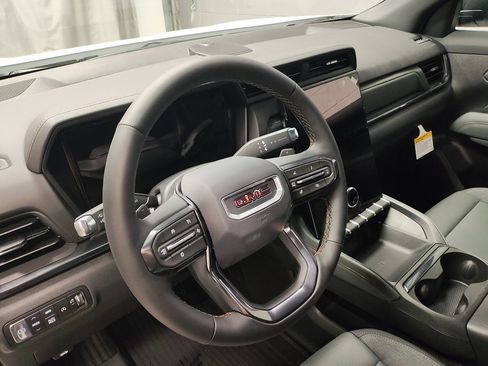 New 2026 GMC Terrain AT4 w/ Convenience Package III image 24