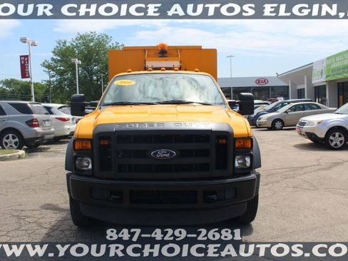 Used 2009 Ford F550 2WD Regular Cab Super Duty image 8