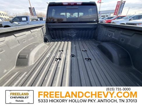 Used 2025 Chevrolet Silverado 2500 LTZ w/ LTZ Plus Package image 16