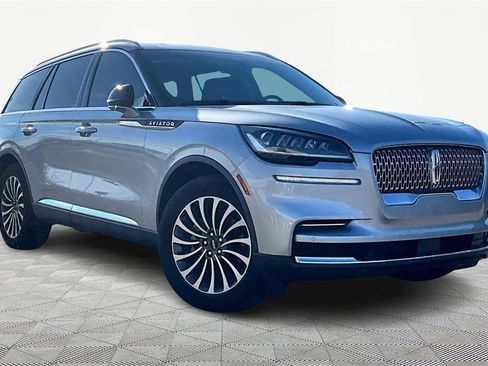 Used 2023 Lincoln Aviator Reserve image 10