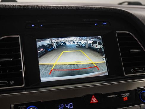 Used 2017 Hyundai Sonata SE image 25