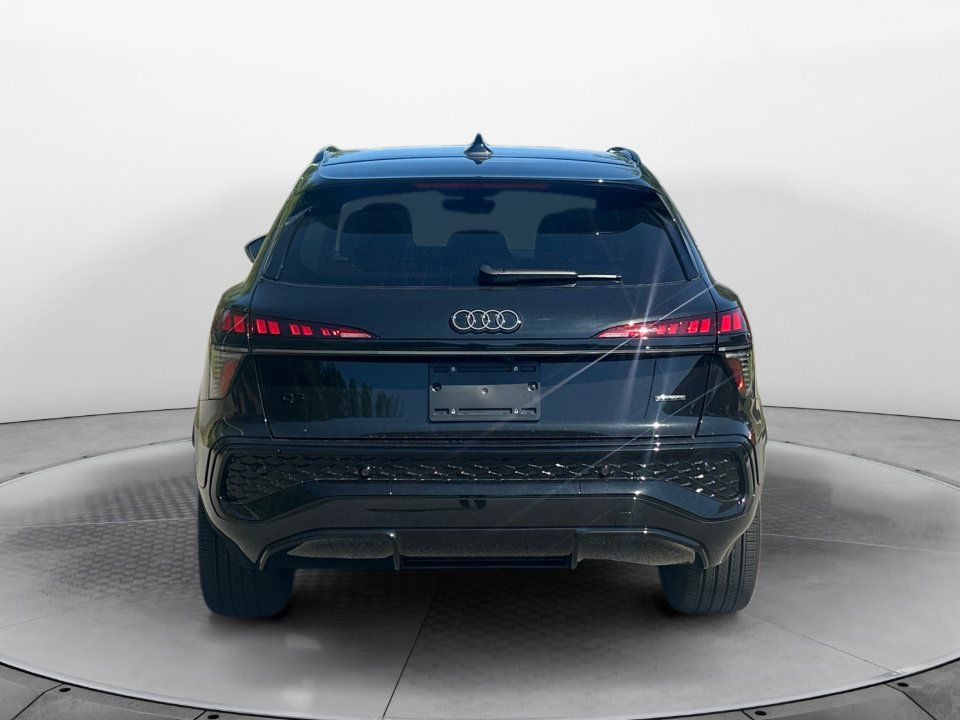 Certified 2026 Audi Q3 quattro 2.0T w/ Driver Assistance Package AWD/4WD image 6