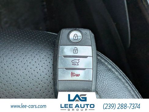 Used 2018 Kia Sorento EX image 29