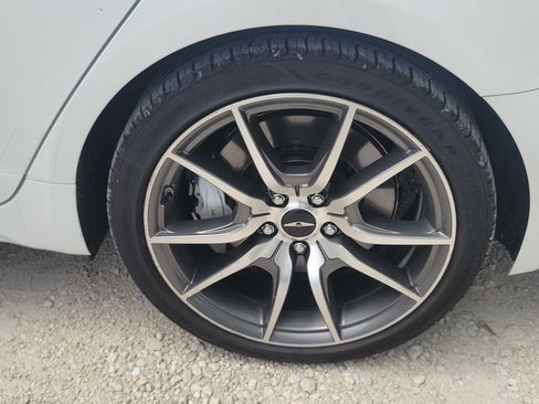Used 2025 Genesis G70 2.5T AWD/4WD image 7