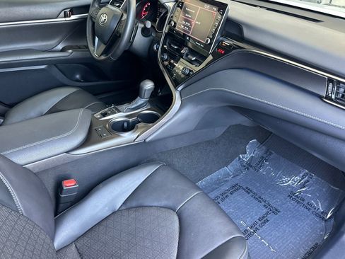 Used 2023 Toyota Camry XSE FWD image 30