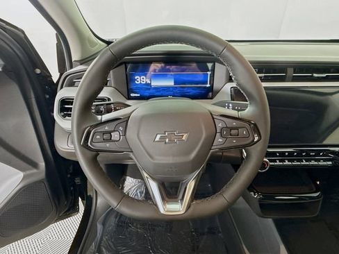 New 2027 Chevrolet Bolt LT w/ Comfort Package FWD image 13