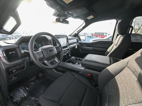 New 2025 Ford F150 XLT w/ Equipment Group 301A Standard image 19