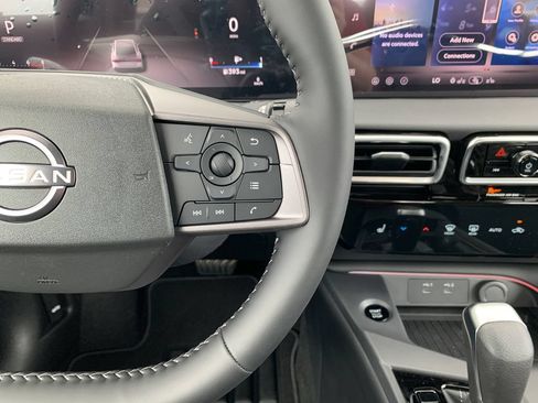 New 2026 Nissan Sentra SV w/ SV Convenience Package FWD image 10