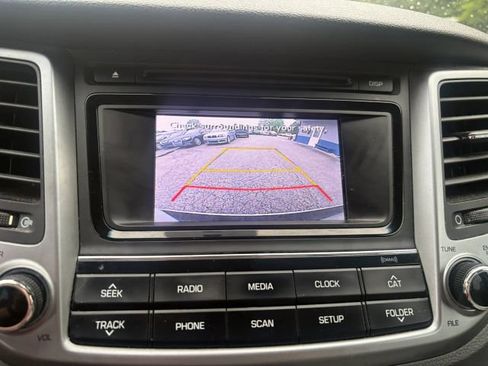 Used 2016 Hyundai Tucson SE FWD image 16