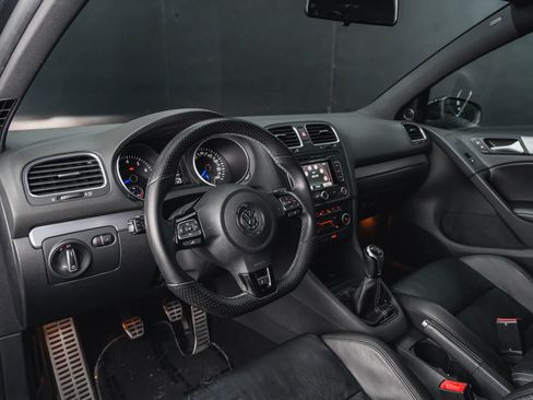 Used 2012 Volkswagen Golf 4-Door image 33