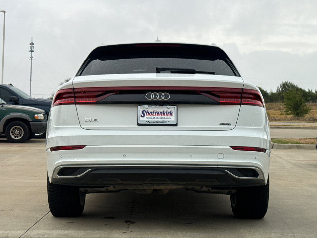 Used 2022 Audi Q8 Premium Plus AWD/4WD image 7