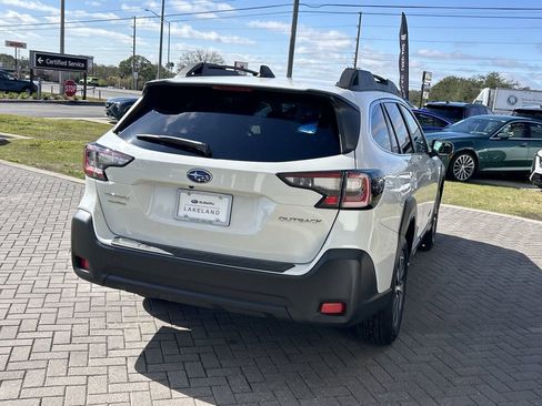 Certified 2025 Subaru Outback Premium w/ Popular Package #1A image 6